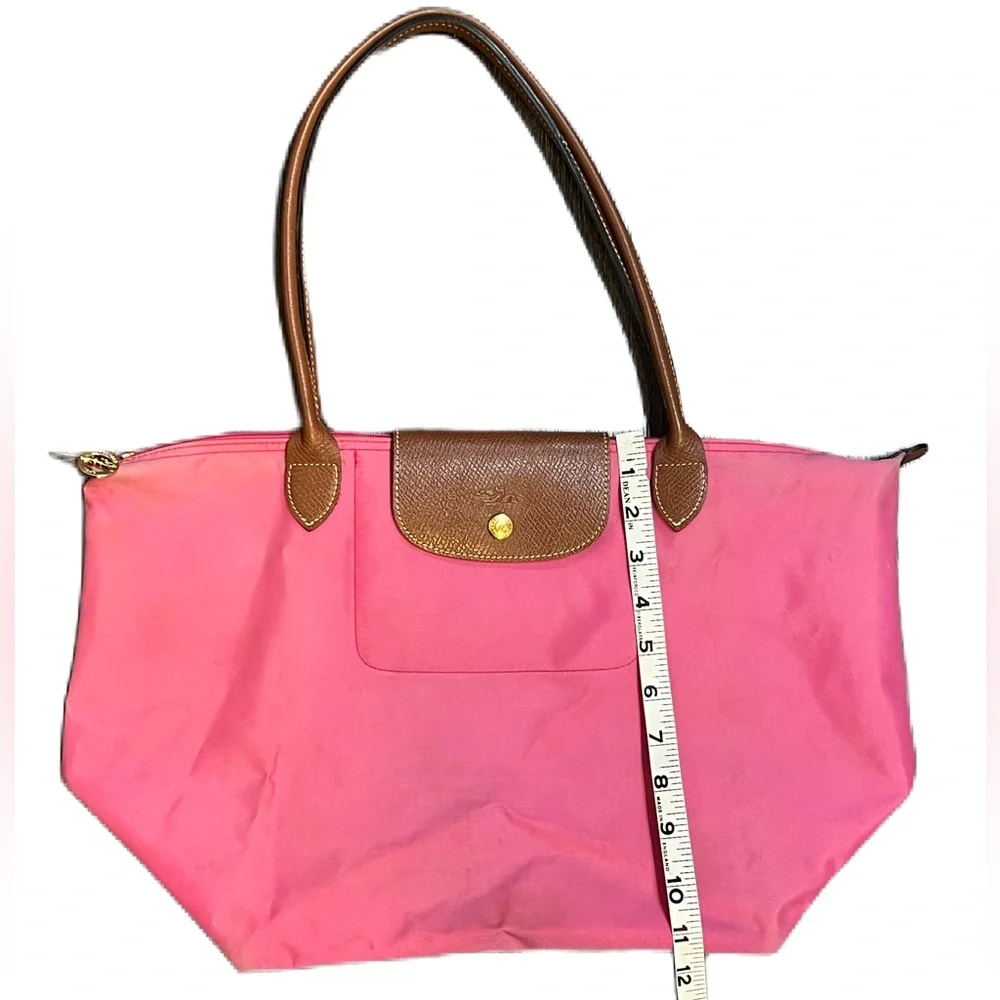 Longchamp Le Pliage Original tote, in pink nylon with brown leather trim. Used - Picture 13 of 14